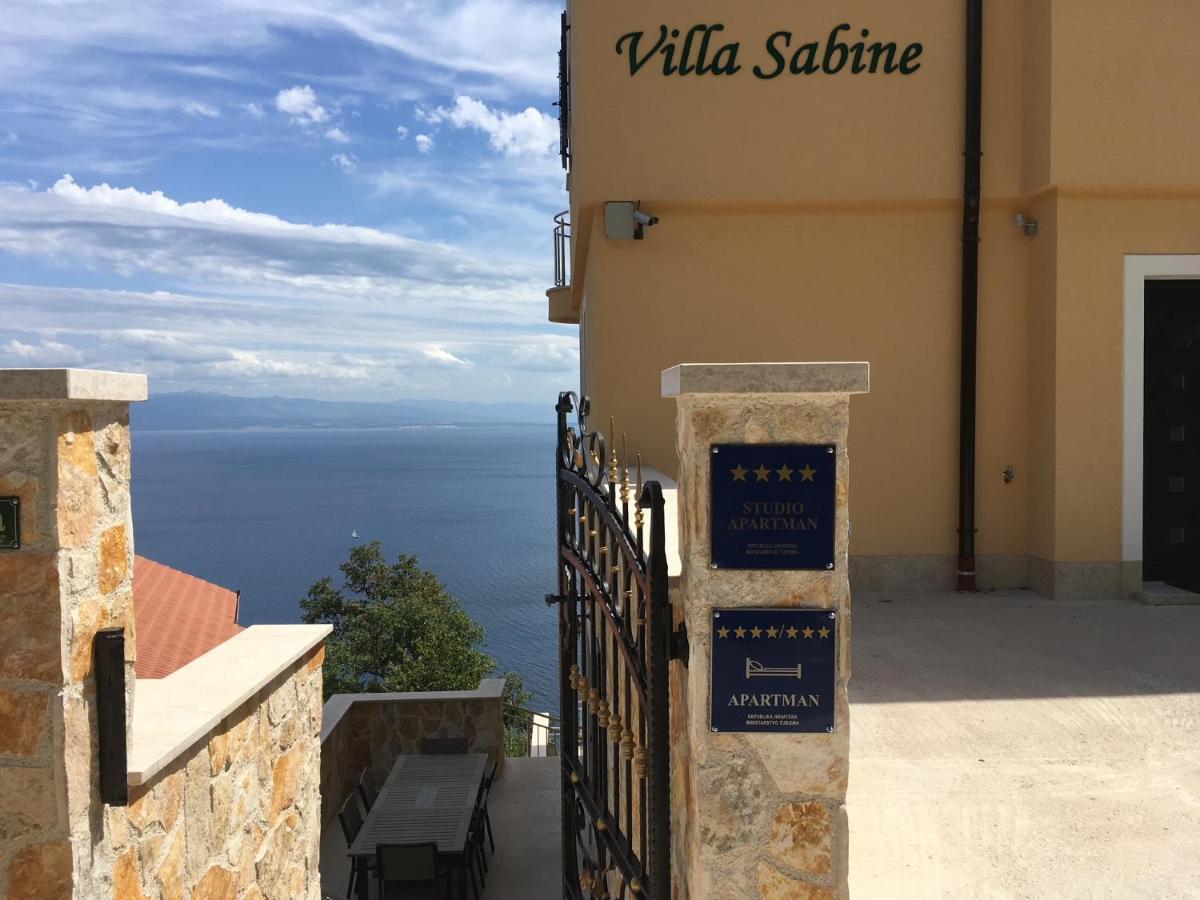 Villa Sabine Apartment Losinj Medveja Eksteriør bilde