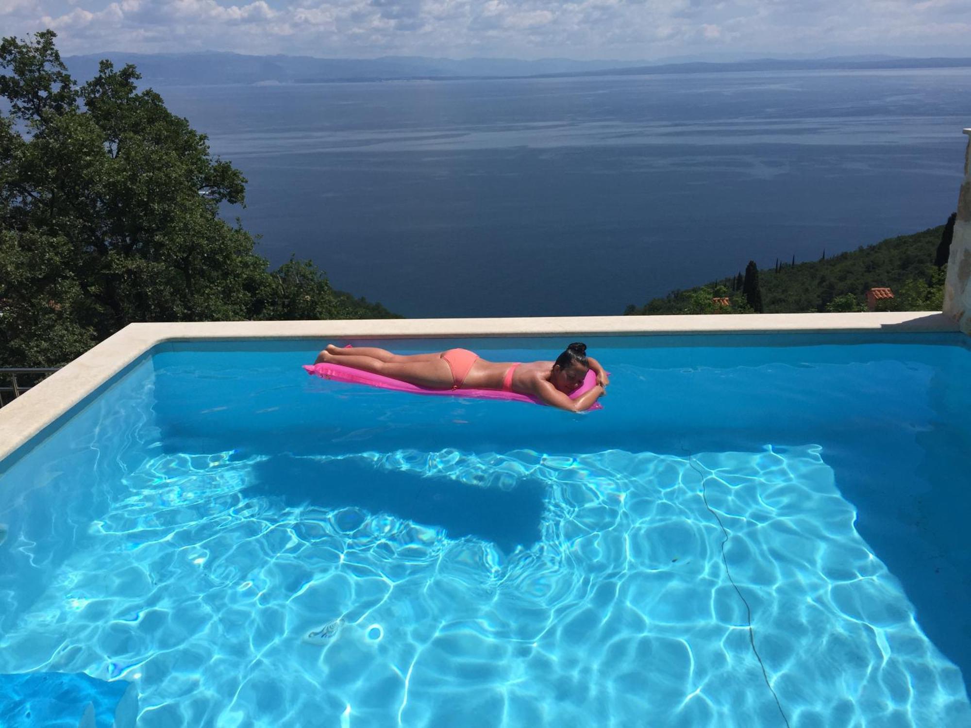 Villa Sabine Apartment Losinj Medveja Eksteriør bilde
